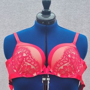 VS Very Sexy NWOT Push Up Bra 36C